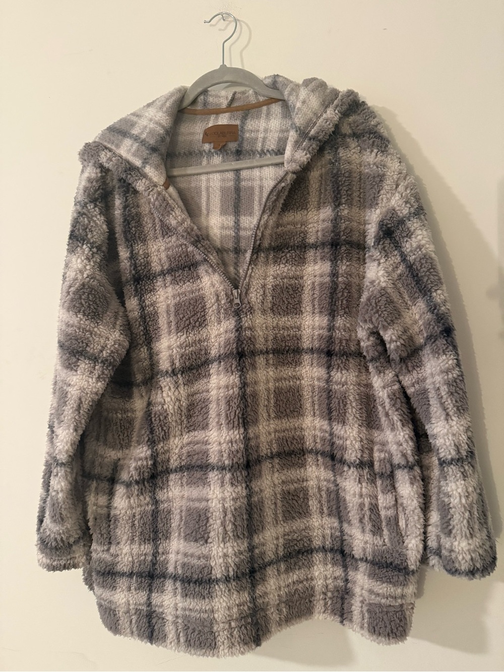 Koolaburra Plush Hooded Half-Zip Jacket in Gray Plaid